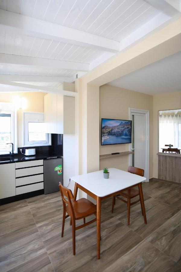 Queen Apartmets Vlore Exterior photo