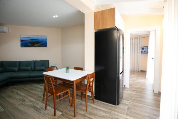 Queen Apartmets Vlore Room photo